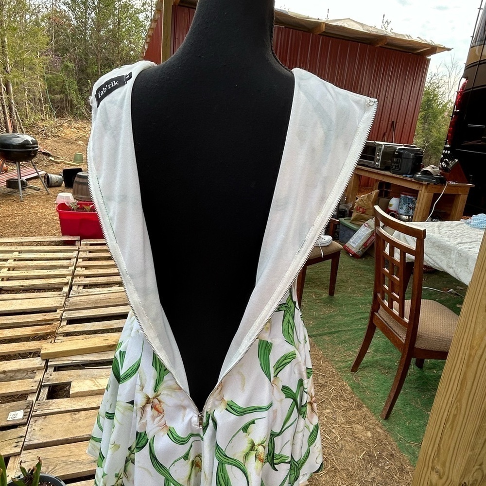 Fab’rik dress. Mini. Size S. Floral. Sleeveless. - Picture 4 of 5